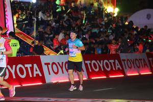 BIB: 124, 42114
                            <button type="button" onclick="openModal(23180056)" class="btn btn-primary btn-sm float-right btn-popup" data-toggle="modal" data-target=".modal-high-quality">
                        <i class="fas fa-shopping-cart"></i> Add to Cart
                    </button>
                                            <button type="button" onclick="isThisMe(23180056, true)" class="btn btn-success btn-sm float-right btn-popup btn-isme hidden" data-toggle="tooltip" data-placement="bottom" title="นี่คือรูปของคุณใช่ไหม คลิกที่นี่เพื่อเอาเข้าอัลบั้ม">
                        <i class="fas fa-plus"></i> Add to album
                    </button>
                    <button type="button" onclick="isThisMe(23180056, false)" class="btn btn-warning btn-sm float-right btn-popup btn-isnotme hidden">
                        <i class="fas fa-ban"></i> Remove from album
                    </button>